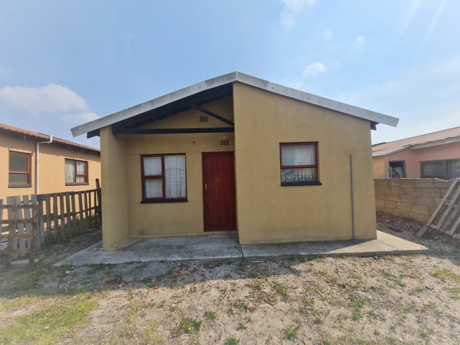 2 Bedroom Property for Sale in New Brighton Eastern Cape
